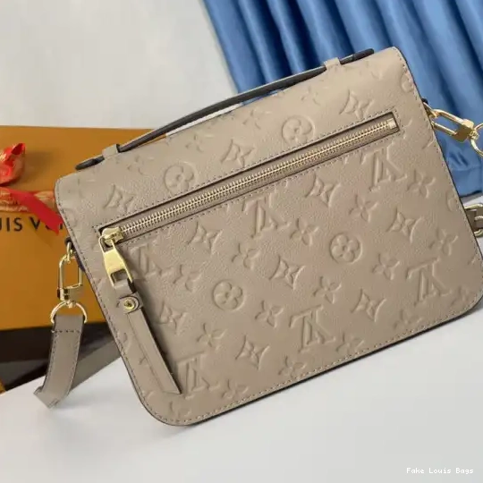 Rep ladies VUITTON MÉTIS POCHETTE LOUIS 0510
